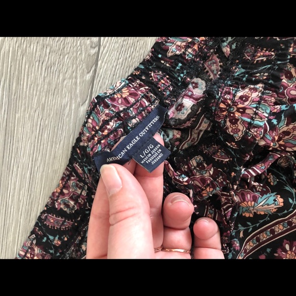American Eagle Soft Shorts - Picture 4 of 4